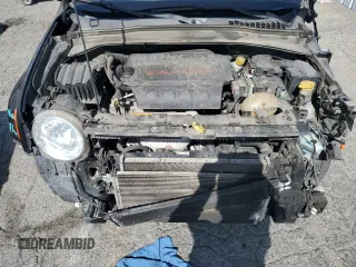 2017 Jeep Renegade Latitude с VIN ZACCJABB8HPF20239, выставлен на аукционе Copart как лот 61830135 с пробегом 307 586 миль миль и Списание • Salvage title. История ставок и продаж доступна на DreamBid. Изображение 12.