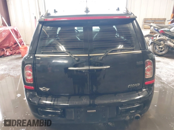 2011 MINI Clubman z VIN WMWZF3C50BT188693, wystawiony jako IAAI lot #41594216 z przebiegiem 156 768 mil mil oraz . Historia ofert i sprzedaży dostępna na DreamBid. Obrazek 17.