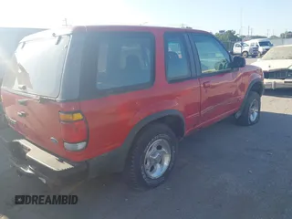 1996 Ford Explorer с VIN 1FMCU24X3TUB50343, выставлен на аукционе IAAI как лот 42832448 с пробегом 210 359 миль миль и . История ставок и продаж доступна на DreamBid. Изображение 4.