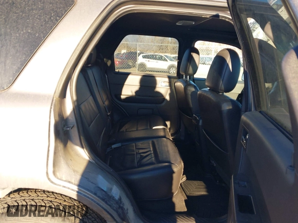 2012 Ford Escape Limited с VIN 1FMCU9EG9CKB68204, выставлен на аукционе IAAI как лот 41188399 с пробегом 121 680 миль миль и . История ставок и продаж доступна на DreamBid. Изображение 8.