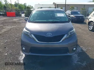 2015 Toyota Sienna SE с VIN 5TDXK3DC5FS640306, выставлен на аукционе IAAI как лот 42109088 с пробегом 162 383 миль миль и . История ставок и продаж доступна на DreamBid. Изображение 13.