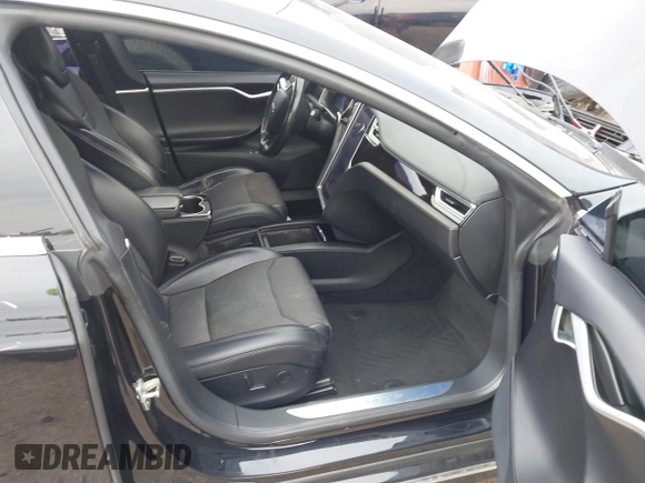 2017 Tesla Model S 100D z VIN 5YJSA1E27HF208282, wystawiony jako IAAI lot #41362736 z przebiegiem 173 162 mil mil oraz . Historia ofert i sprzedaży dostępna na DreamBid. Obrazek 5.