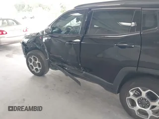 2022 Jeep Compass Trailhawk with VIN 3C4NJDDB5NT164201, listed as a IAAI auction lot 42214973 with 92,668 mi miles and . Bid and sale history available at DreamBid. Image 6.