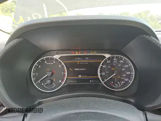 2024 Nissan Sentra SV with VIN 3N1AB8CV7RY379427, listed as a Copart auction lot 61109185 with 23,779 mi miles and Salvage title. Bid and sale history available at DreamBid. Image 9.