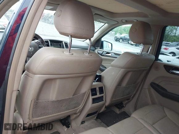 2015 Mercedes-Benz M 350 with VIN 4JGDA5HB1FA542885, listed as a IAAI auction lot 42284802 with 162,238 mi miles and . Bid and sale history available at DreamBid. Image 19.