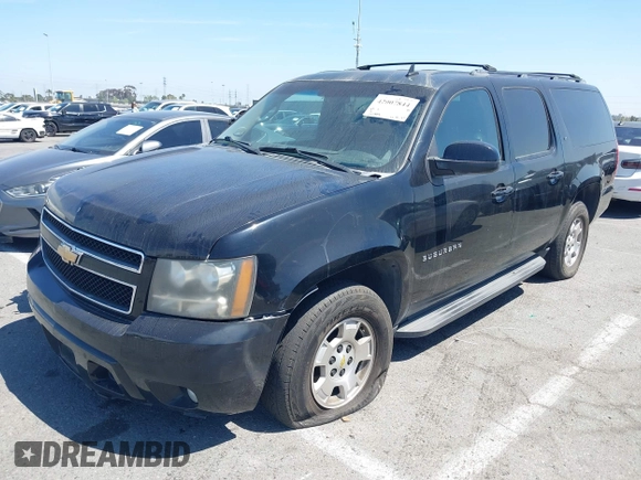2011 Chevrolet Suburban LT with VIN 1GNSCJE0XBR285973, listed as a IAAI auction lot 42007844 with 252,994 mi miles. Bid and sale history available at carsss.com. Image 6.