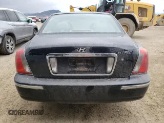 2004 Hyundai XG with VIN KMHFU45E94A332587, listed as a Copart auction lot 60899113 with 206,716 mi miles and Clean Title. Bid and sale history available at carsss.com. Image 6.