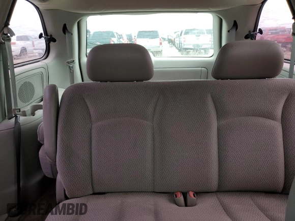 2005 Dodge Caravan SE with VIN 1D4GP25R65B349143, listed as a Copart auction lot 74966444 with Not Provided miles and Non Repairable. Bid and sale history available at carsss.com. Image 10.