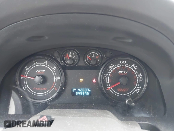 2009 Ford Focus S with VIN 1FAHP34N89W211162, listed as a IAAI auction lot 41677415 with 94,597 mi miles. Bid and sale history available at carsss.com. Image 7.
