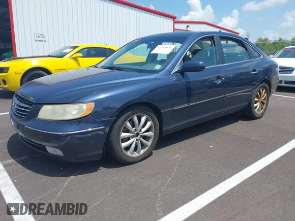 2006 Hyundai Azera SE with VIN KMHFC46F26A046738, listed as a IAAI auction lot 42715976 with 270,959 mi miles and . Bid and sale history available at DreamBid. Image 2.