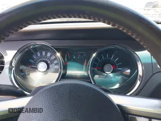 2011 Ford Mustang V6 with VIN 1ZVBP8EMXB5159478, listed as a IAAI auction lot 42609933 with 220,282 mi miles and . Bid and sale history available at DreamBid. Image 7.