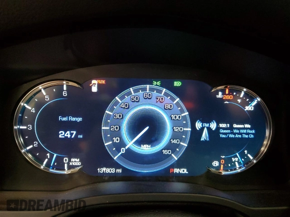 2020 Cadillac Escalade ESV Luxury z VIN 1GYS4HKJXLR150354, wystawiony jako Copart lot #56386485 z przebiegiem 131 803 mil mil oraz Szkoda całkowita • Salvage title. Historia ofert i sprzedaży dostępna na DreamBid. Obrazek 9.