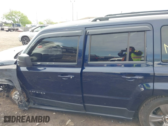 2015 Jeep Patriot High Altitude with VIN 1C4NJPFA9FD428761, listed as a IAAI auction lot 42252498 with 72,271 mi miles and . Bid and sale history available at DreamBid. Image 14.