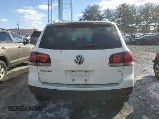 2010 Volkswagen Touareg VR6 with VIN WVGBF7A92AD003436, listed as a Copart auction lot 87545585 with 145,716 mi miles and Clean Title. Bid and sale history available at DreamBid. Image 6.