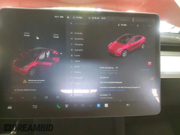 2024 Tesla Model Y Long Range with VIN 7SAYGDEE6RF995069, listed as a Copart auction lot 57085405 with 22,302 mi miles and Salvage title. Bid and sale history available at DreamBid. Image 9.