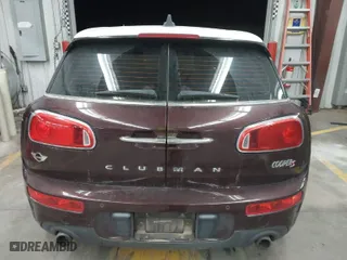 2018 MINI Clubman Cooper S with VIN WMWLN9C55J2E50761, listed as a IAAI auction lot 41469770 with 189,592 mi miles. Bid and sale history available at carsss.com. Image 16.