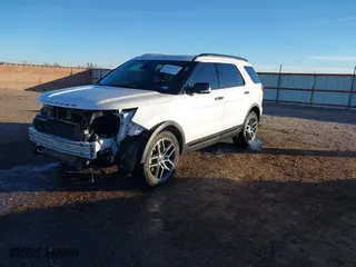 2019 Ford Explorer Sport with VIN 1FM5K8GT1KGA71955, listed as a IAAI auction lot 41180021 with 53,810 mi miles. Bid and sale history available at carsss.com. Image 2.