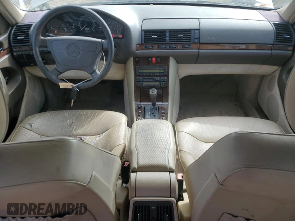 1996 Mercedes-Benz S 320 z VIN WDBGA33E8TA289968, wystawiony jako Copart lot #58446415 z przebiegiem 164 672 mil mil oraz Czysty tytuł • Clean title. Historia ofert i sprzedaży dostępna na DreamBid. Obrazek 8.