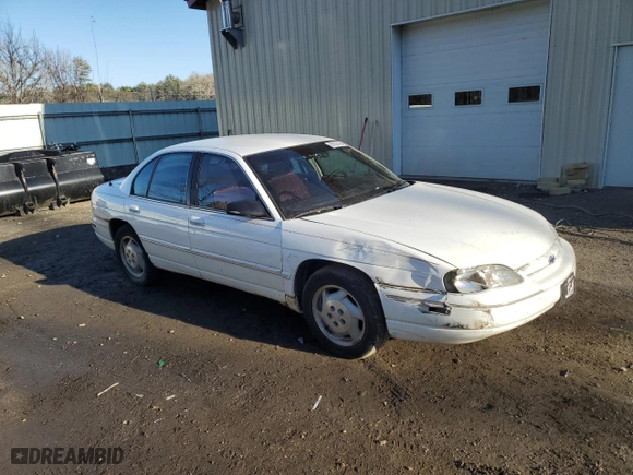 1998 Chevrolet Lumina with VIN 2G1WL52MXW9110723, listed as a Copart auction lot 81886434 with NaN miles and Non Repairable. Bid and sale history available at carsss.com. Image 4.