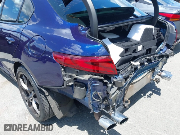 2020 Alfa Romeo Giulia Quadrifoglio with VIN ZARFAMEV7L7632532, listed as a IAAI auction lot 42191025 with 31,703 mi miles and . Bid and sale history available at DreamBid. Image 18.