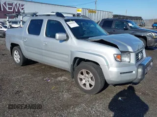 2006 Honda Ridgeline RTL with VIN 2HJYK165X6H570027, listed as a IAAI auction lot 41868389 with 207,020 mi miles. Bid and sale history available at carsss.com. Image 1.