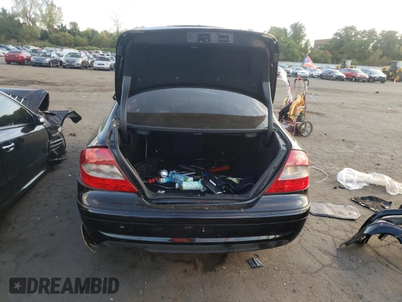 2008 Mercedes-Benz CLK-Class 5.5L with VIN WDBTJ72H58F258866, listed as a Copart auction lot 72605834 with 48,050 mi miles and Salvage Title. Bid and sale history available at carsss.com. Image 6.