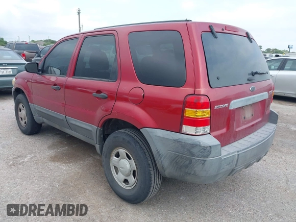 2005 Ford Escape XLS Value with VIN 1FMYU02Z35KB05027, listed as a IAAI auction lot 42025362 with 208,413 mi miles. Bid and sale history available at carsss.com. Image 3.