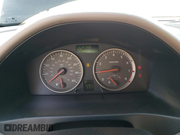2006 Volvo S40 2.4L with VIN YV1MS382062209720, listed as a Copart auction lot 49297295 with 83,932 mi miles and Salvage Title. Bid and sale history available at carsss.com. Image 9.