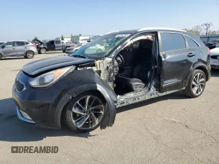 2017 Kia Niro Touring with VIN KNDCE3LC7H5077050, listed as a Copart auction lot 46106265 with 0 mi miles and Salvage Title. Bid and sale history available at carsss.com. Image 1.
