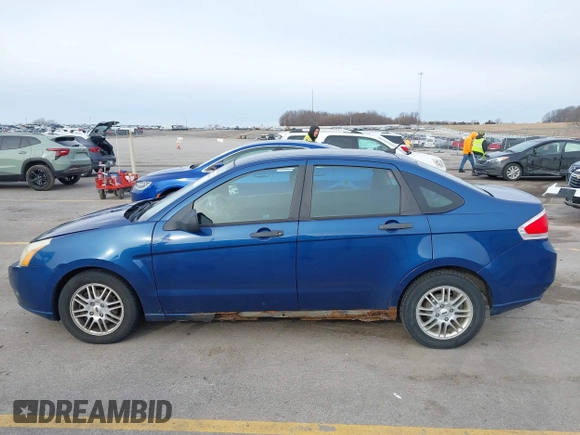 2009 Ford Focus SE with VIN 1FAHP35N39W176884, listed as a IAAI auction lot 41865864 with 193,747 mi miles. Bid and sale history available at carsss.com. Image 14.