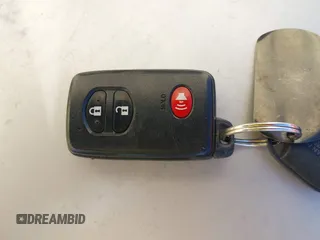 2010 Toyota RAV4 Limited с VIN JTMYK4DV1A5026573, выставлен на аукционе IAAI как лот 41296523 с пробегом 200 265 миль миль и . История ставок и продаж доступна на DreamBid. Изображение 11.