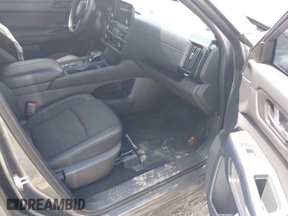 2024 Nissan Pathfinder S with VIN 5N1DR3AA0RC306767, listed as a IAAI auction lot 42233662 with 34,074 mi miles and . Bid and sale history available at DreamBid. Image 5.