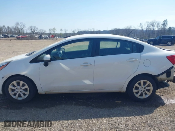 2014 Kia Rio LX with VIN KNADM4A37E6332282, listed as a IAAI auction lot 42050166 with 159,116 mi miles. Bid and sale history available at carsss.com. Image 15.