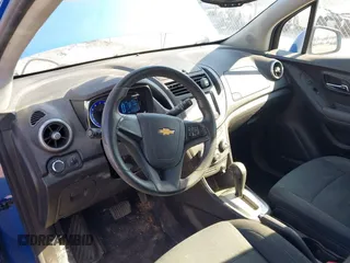 2015 Chevrolet Trax LS with VIN KL7CJKSB4FB086024, listed as a IAAI auction lot 41669572 with 124,312 mi miles. Bid and sale history available at carsss.com. Image 13.