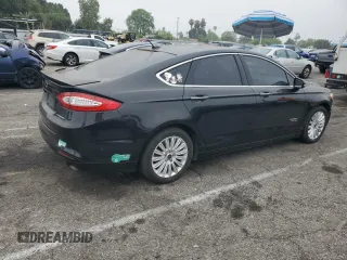 2014 Ford Fusion Titanium with VIN 3FA6P0SU8ER111639, listed as a Copart auction lot 60515425 with 155,698 mi miles and Salvage title. Bid and sale history available at DreamBid. Image 3.