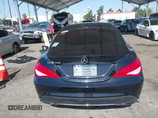 2018 Mercedes-Benz CLA 250 z VIN WDDSJ4EB9JN663715, wystawiony jako IAAI lot #42255271 z przebiegiem 72 242 mil mil oraz . Historia ofert i sprzedaży dostępna na DreamBid. Obrazek 17.