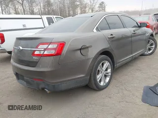 2016 Ford Taurus SEL с VIN 1FAHP2E81GG125752, выставлен на аукционе IAAI как лот 41655111 с пробегом 89 476 миль миль и . История ставок и продаж доступна на DreamBid. Изображение 4.
