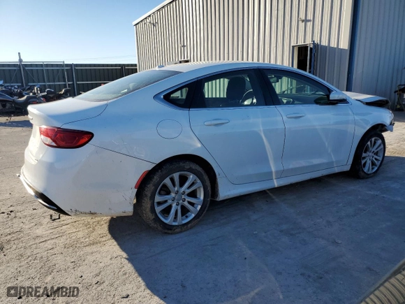 2015 Chrysler 200 Limited with VIN 1C3CCCAB1FN534761, listed as a Copart auction lot 47182645 with 68,919 mi miles and Salvage Title. Bid and sale history available at carsss.com. Image 3.