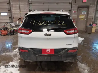 2017 Jeep Cherokee Latitude with VIN 1C4PJLCS9HW650514, listed as a IAAI auction lot 41600432 with 123,389 mi miles and . Bid and sale history available at carsss.com. Image 16.