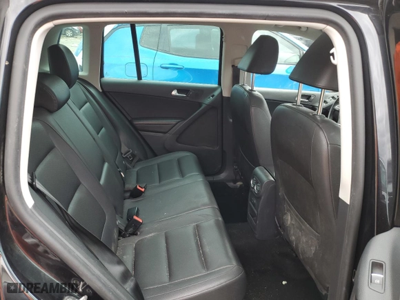 2017 Volkswagen Tiguan Wolfsburg Edition with VIN WVGSV7AX1HK014886, listed as a Copart auction lot 49583415 with 157,633 mi miles and Clean Title. Bid and sale history available at carsss.com. Image 11.