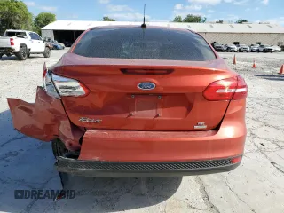 2018 Ford Focus SE with VIN 1FADP3FE6JL240371, listed as a Copart auction lot 52652735 with 42,745 mi miles and Salvage Title. Bid and sale history available at carsss.com. Image 6.