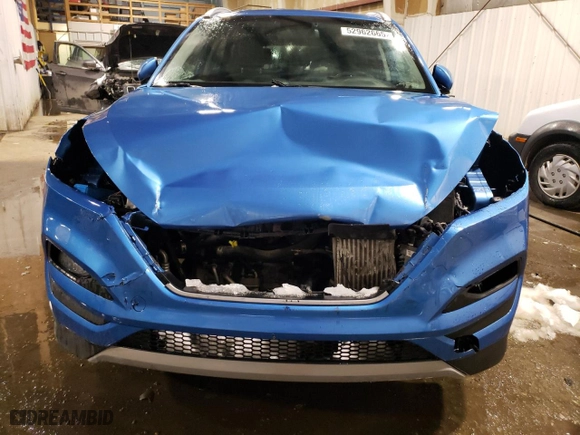 2017 Hyundai Tucson Sport with VIN KM8J3CA25HU518506, listed as a Copart auction lot 52962665 with 36,284 mi miles and Salvage Title. Bid and sale history available at carsss.com. Image 5.