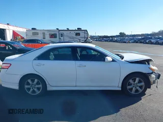 2009 Toyota Camry with VIN 4T1BE46K39U848756, listed as a IAAI auction lot 41563077 with 260,050 mi miles. Bid and sale history available at carsss.com. Image 14.
