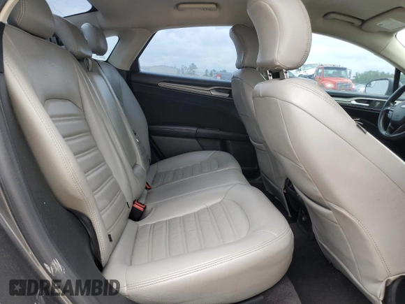 2017 Ford Fusion SE with VIN 3FA6P0HD1HR140783, listed as a Copart auction lot 54942525 with 161,957 mi miles and Clean Title. Bid and sale history available at DreamBid. Image 10.