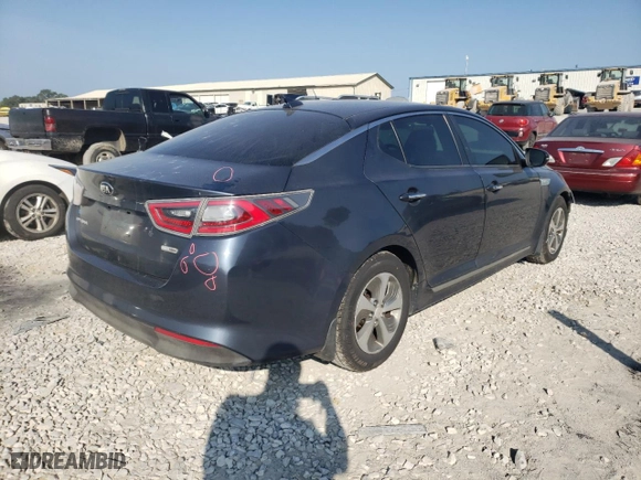 2014 Kia Optima Hybrid LX with VIN KNAGM4AD5E5065025, listed as a Copart auction lot 67898924 with 133,896 mi miles and Salvage Title. Bid and sale history available at carsss.com. Image 3.