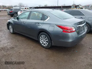 2015 Nissan Altima 2.5 S with VIN 1N4AL3AP4FC145273, listed as a IAAI auction lot 41918180 with 136,239 mi miles. Bid and sale history available at carsss.com. Image 3.