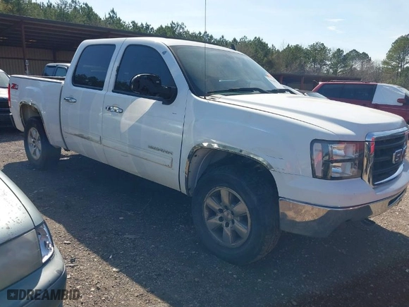 2011 GMC Sierra 1500 SLE with VIN 3GTP1VE00BG372003, listed as a IAAI auction lot 41580501 with 261,224 mi miles. Bid and sale history available at carsss.com. Image 1.