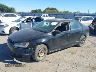 2012 Volkswagen Jetta SE with VIN 3VWDX7AJ1CM389176, listed as a IAAI auction lot 40603684 with 114,047 mi miles and . Bid and sale history available at DreamBid. Image 2.
