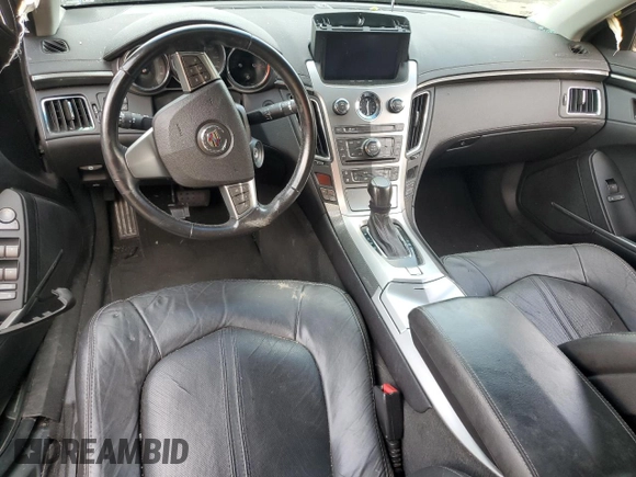 2013 Cadillac CTS Performance z VIN 1G6DK5E3XD0104466, wystawiony jako Copart lot #57479555 z przebiegiem Nie podano mil oraz Szkoda całkowita • Salvage title. Historia ofert i sprzedaży dostępna na DreamBid. Obrazek 8.
