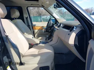 2012 Land Rover LR4 HSE with VIN SALAG2D41CA650214, listed as a IAAI auction lot 41539627 with 139,293 mi miles and . Bid and sale history available at DreamBid. Image 5.